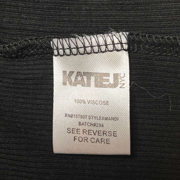 Katiej nyc button up cropped sweater - Picture 5 of 6